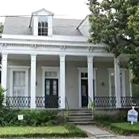 Historic Viavant Cottage - Jazz Fest/Fairgrounds ニューオーリンズ エクステリア 写真